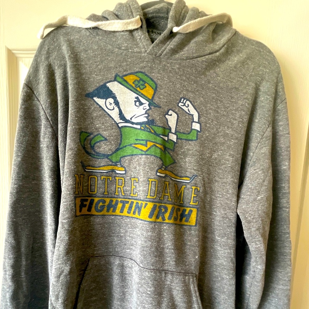 Men’s Large Vintage Notre Dame Fighting Irish Hoodie